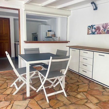 ホテル La Maison Calebasse サン・フランソワ エクステリア 写真
